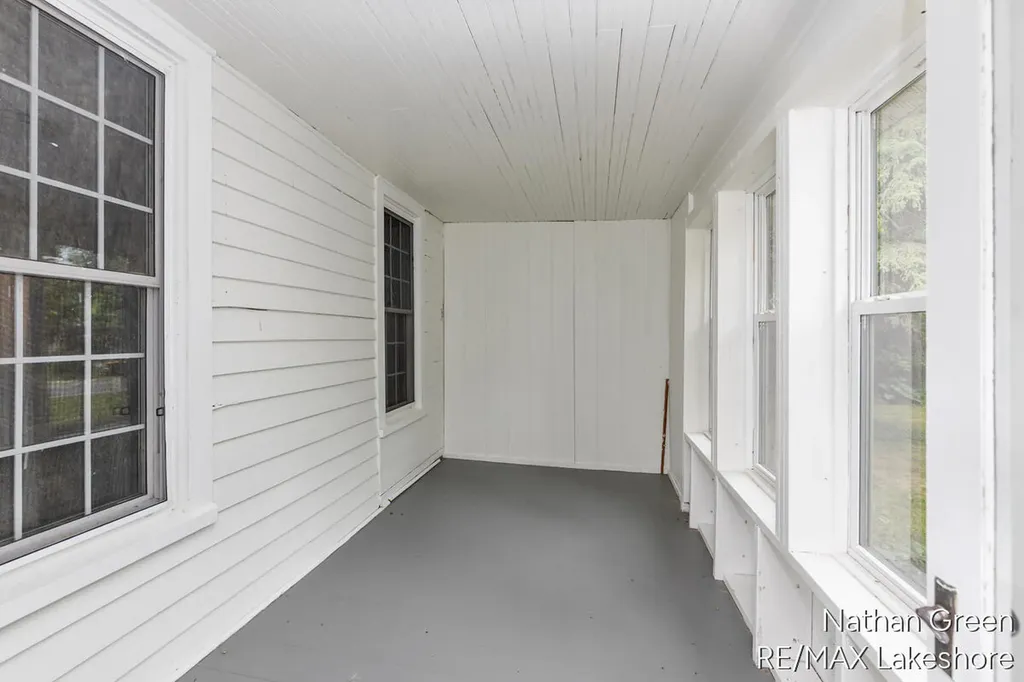2122 Coats Grove Road Barry Township MI 49058
