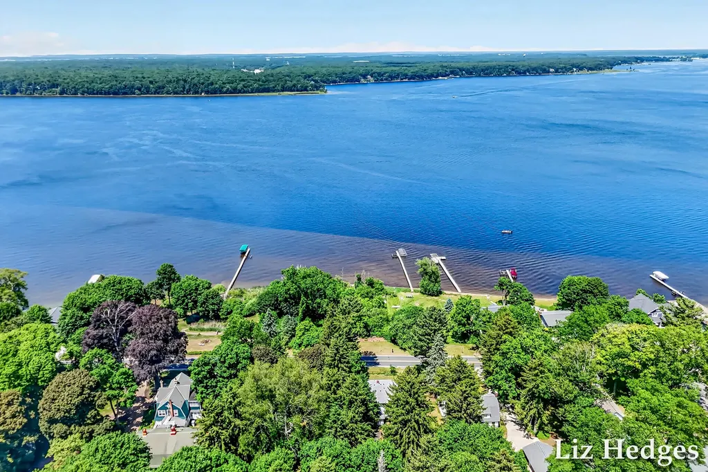 6285 S Shore Fruitland Township MI 49461