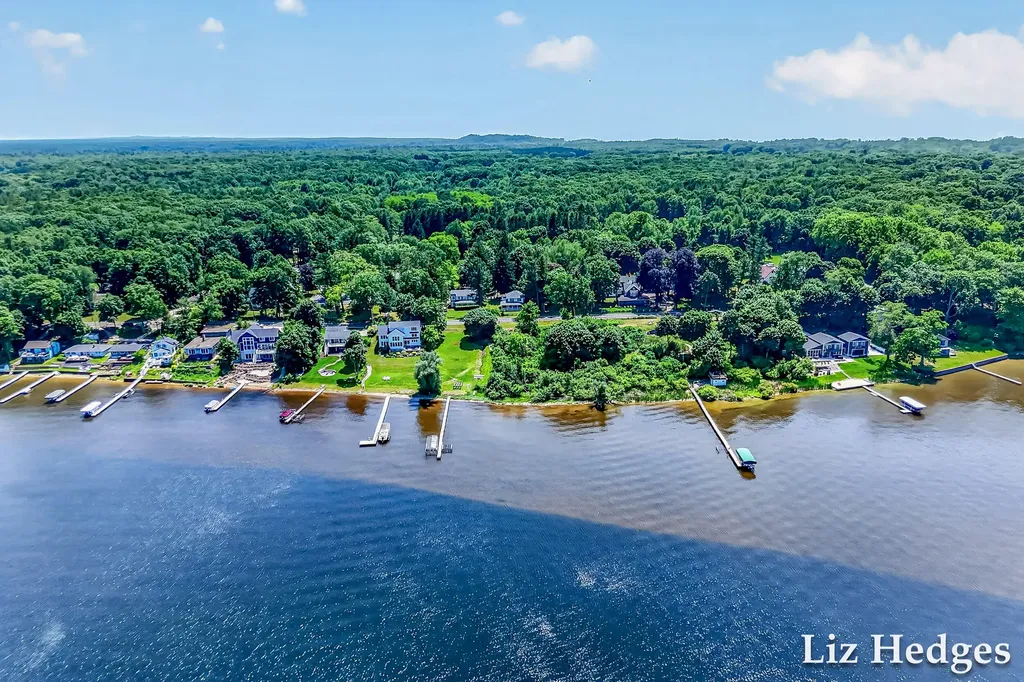 6285 S Shore Fruitland Township MI 49461