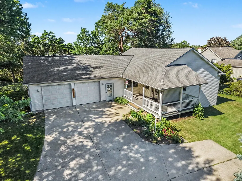 3580 144th Avenue Holland Charter Township MI 49424