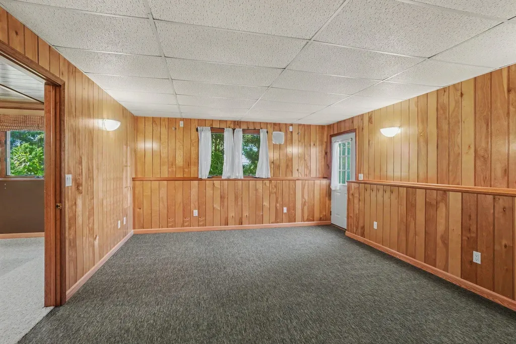 3580 144th Avenue Holland Charter Township MI 49424