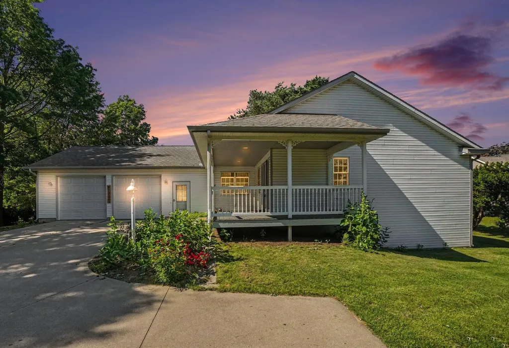 3580 144th Avenue Holland Charter Township MI 49424