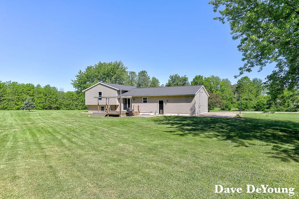 6756 119th Avenue Ganges Township MI 49408