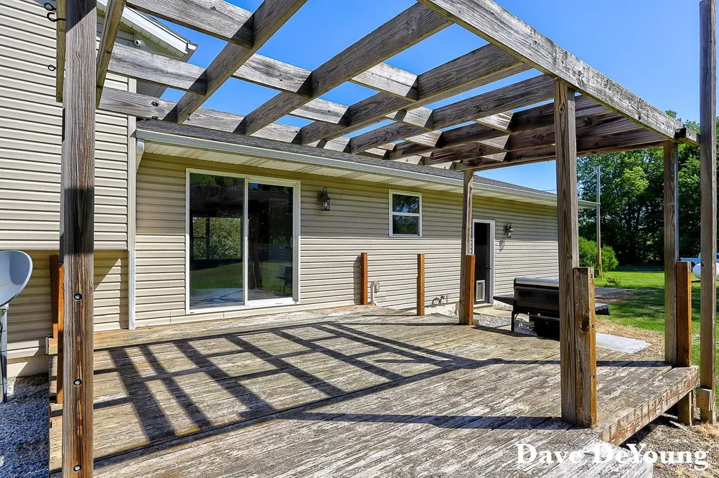 6756 119th Avenue Ganges Township MI 49408