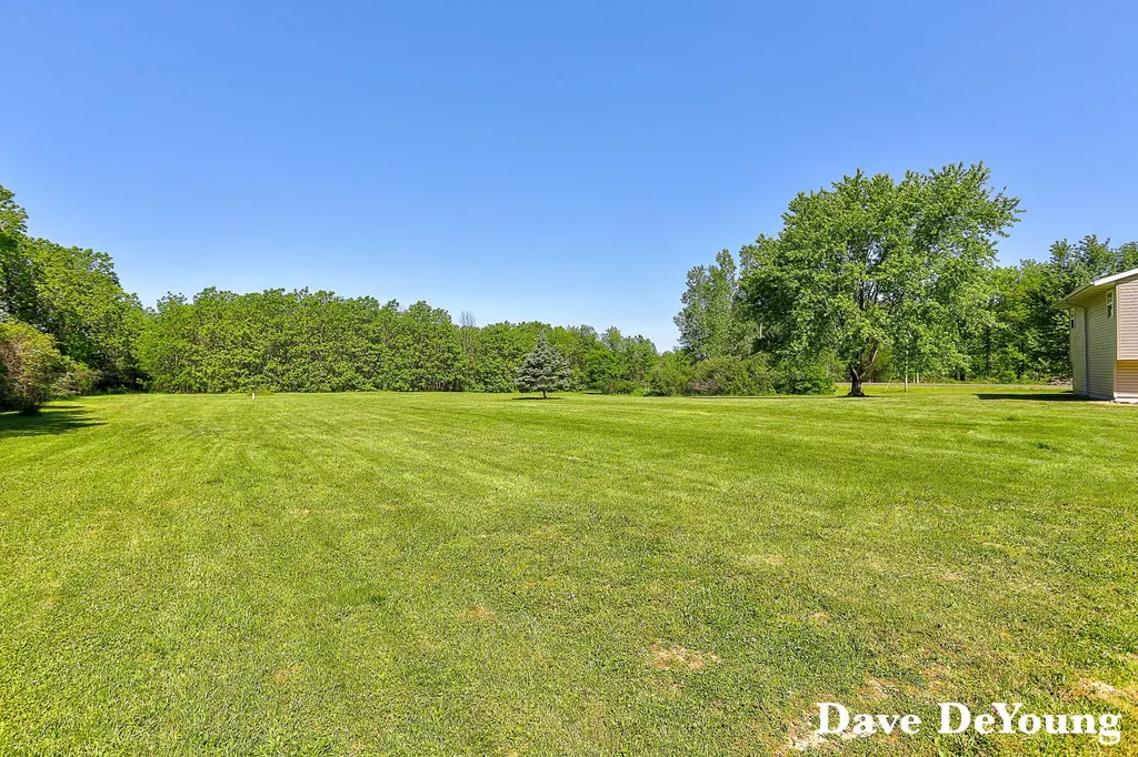 6756 119th Avenue Ganges Township MI 49408
