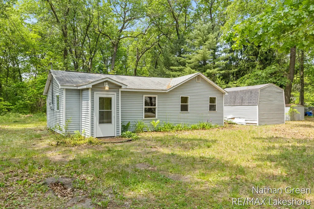 1267 Chatterson Road Egelston Township MI 49442