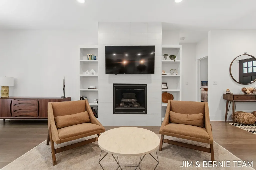 6225 Lighthouse Court Saugatuck Township MI 49453