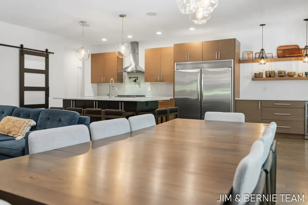 6225 Lighthouse Court Saugatuck Township MI 49453