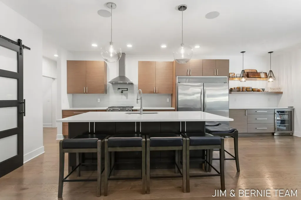 6225 Lighthouse Court Saugatuck Township MI 49453