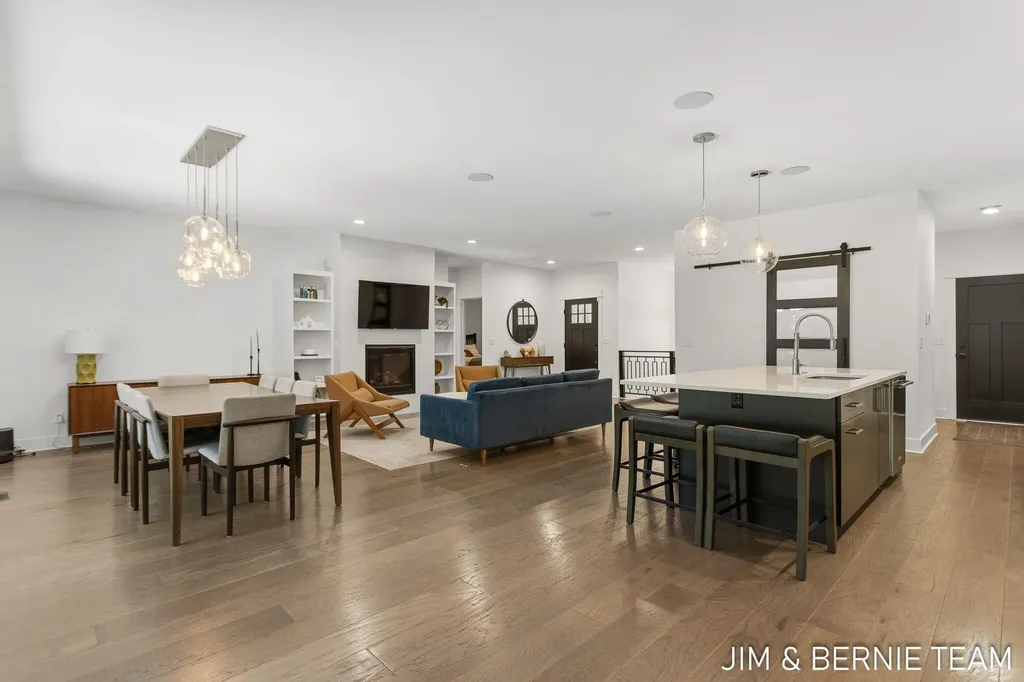 6225 Lighthouse Court Saugatuck Township MI 49453