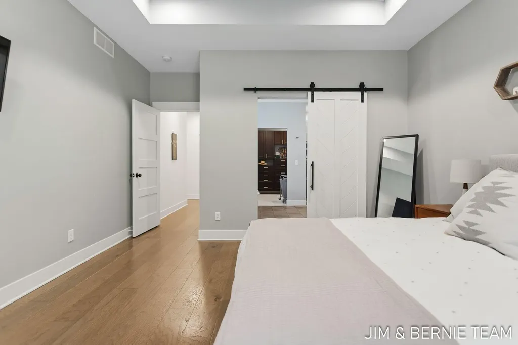 6225 Lighthouse Court Saugatuck Township MI 49453