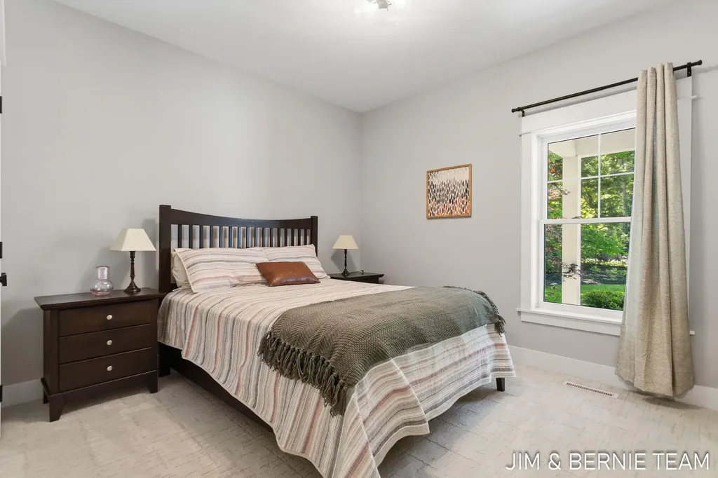 6225 Lighthouse Court Saugatuck Township MI 49453