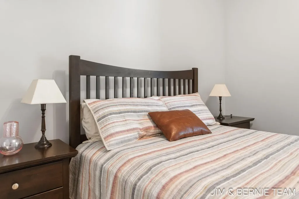6225 Lighthouse Court Saugatuck Township MI 49453
