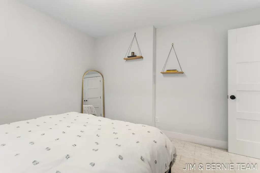 6225 Lighthouse Court Saugatuck Township MI 49453