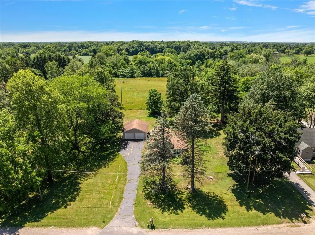 5830 124th Avenue Clyde Township MI 49408