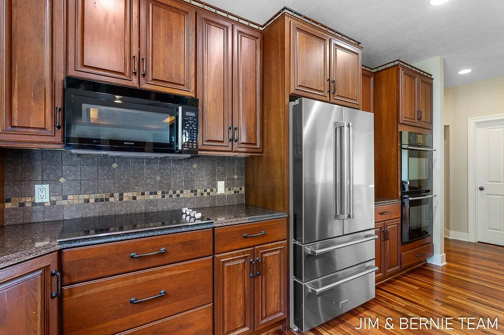 3477 Palmer Drive Saugatuck Township MI 49453