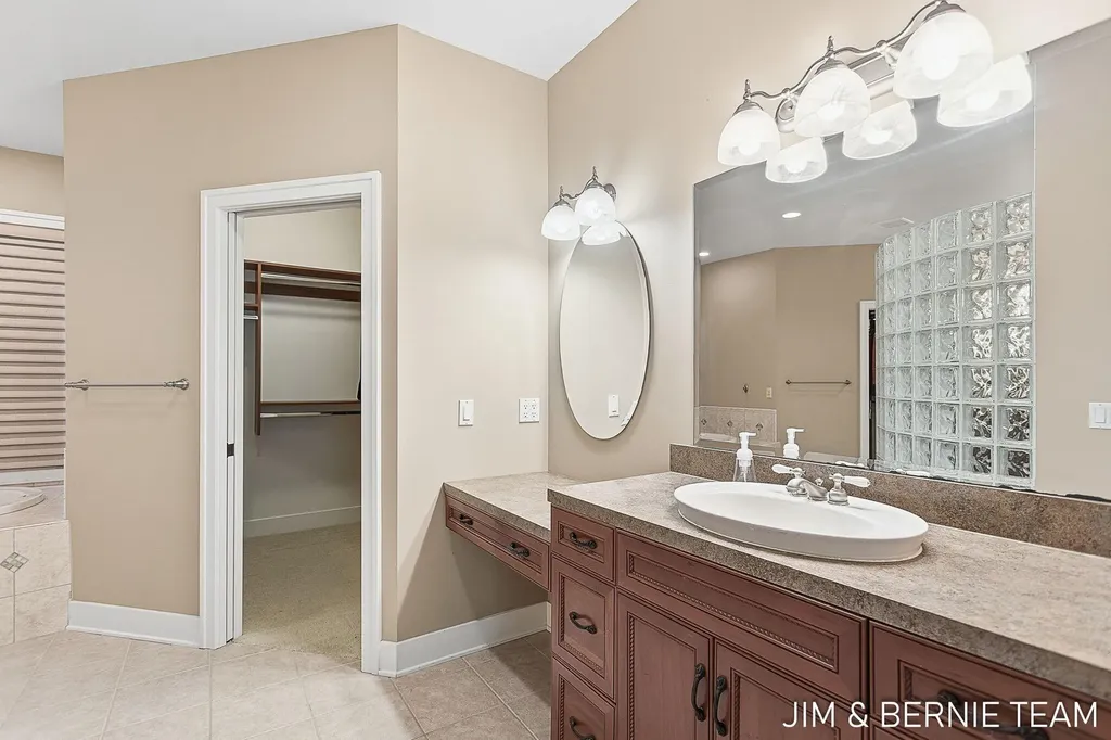 3477 Palmer Drive Saugatuck Township MI 49453