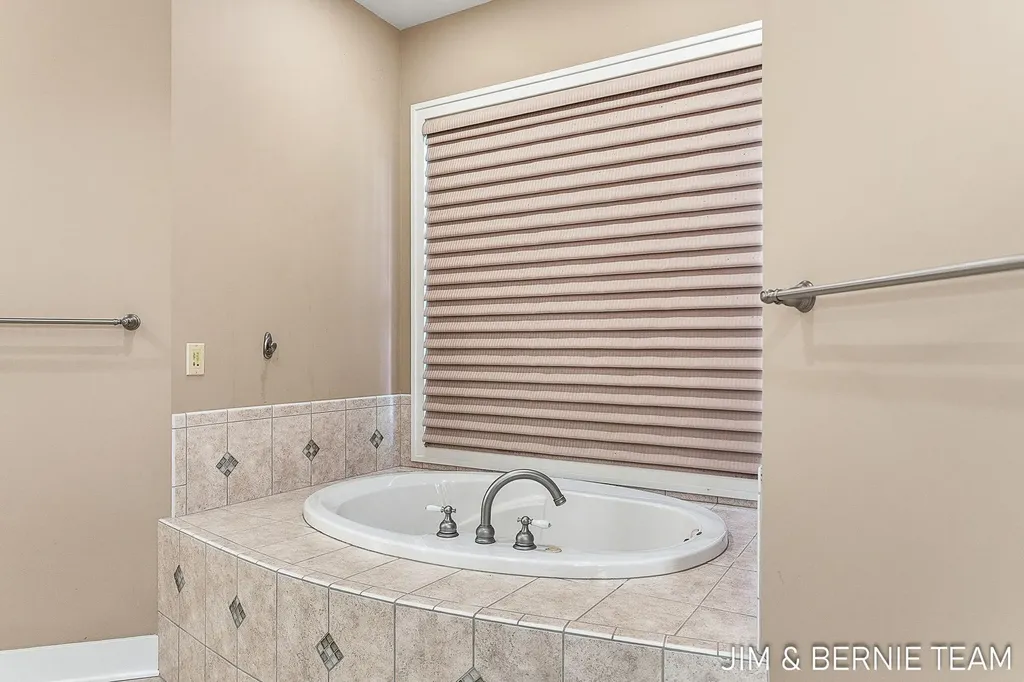 3477 Palmer Drive Saugatuck Township MI 49453