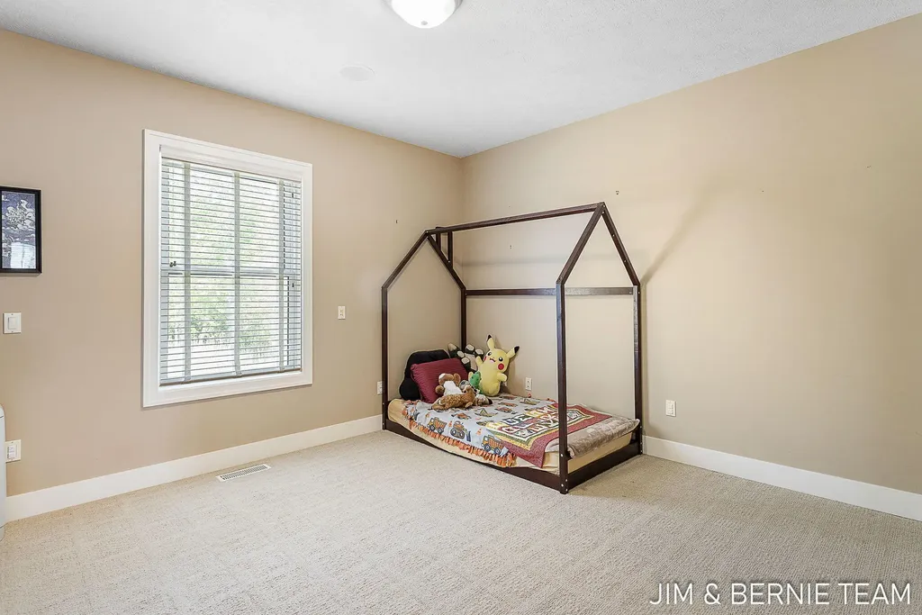 3477 Palmer Drive Saugatuck Township MI 49453