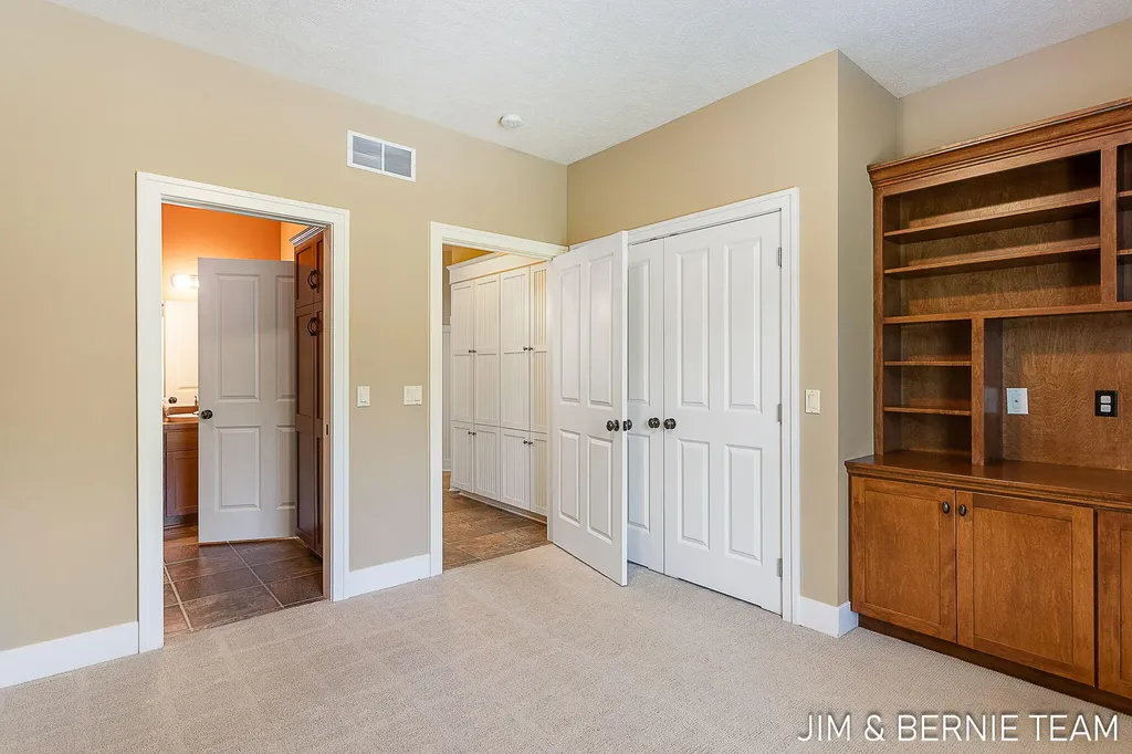 3477 Palmer Drive Saugatuck Township MI 49453