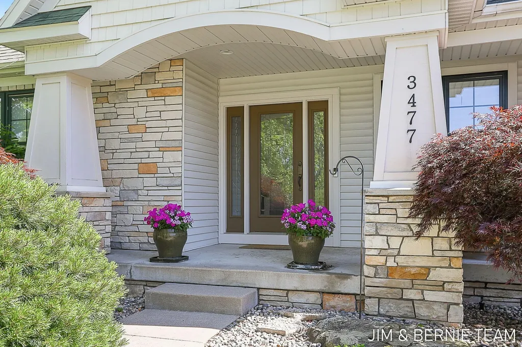 3477 Palmer Drive Saugatuck Township MI 49453