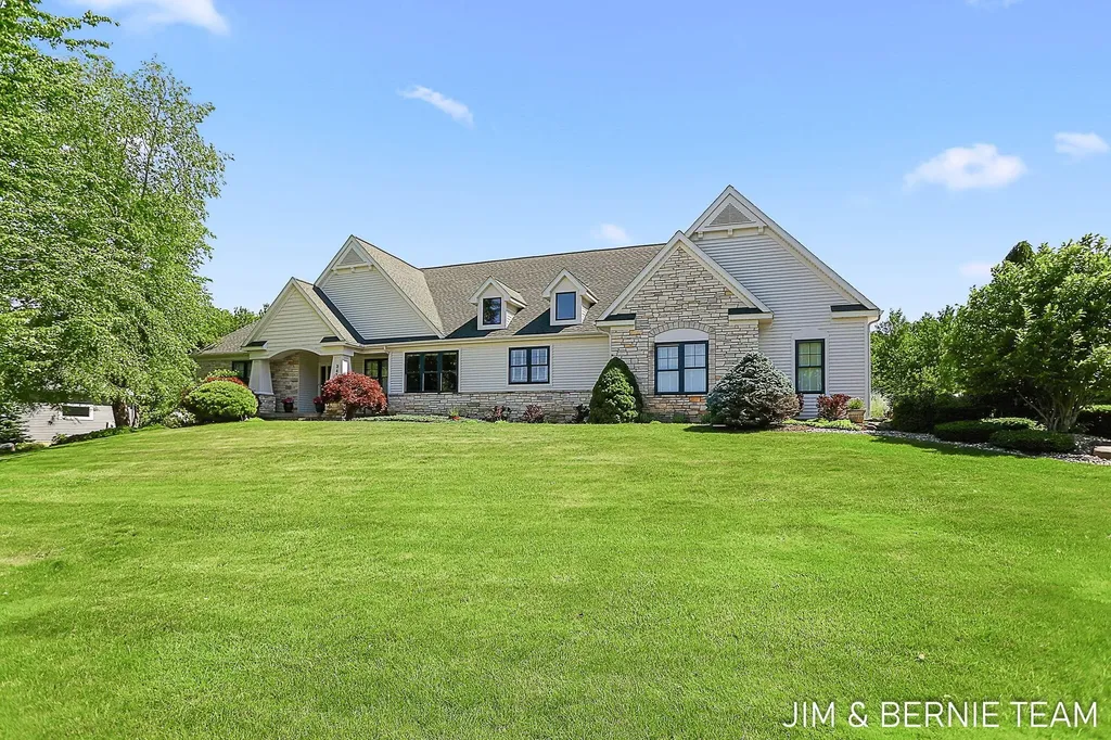 3477 Palmer Drive Saugatuck Township MI 49453