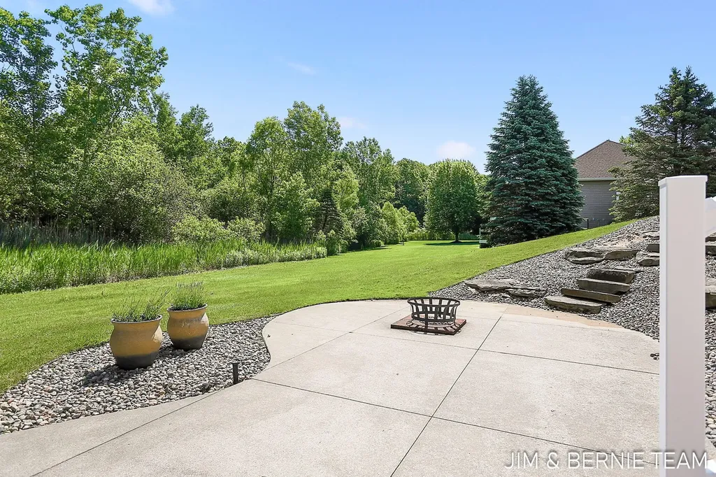 3477 Palmer Drive Saugatuck Township MI 49453