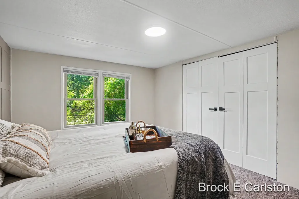 1161 Calgary Drive Norton Shores City MI 49444