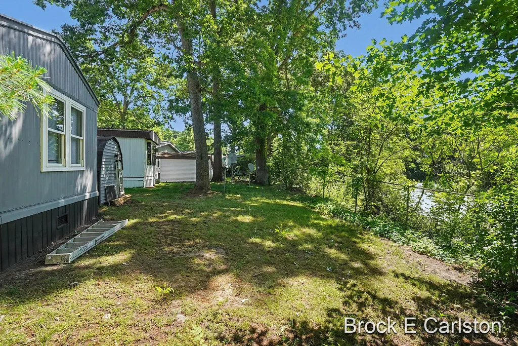 1161 Calgary Drive Norton Shores City MI 49444