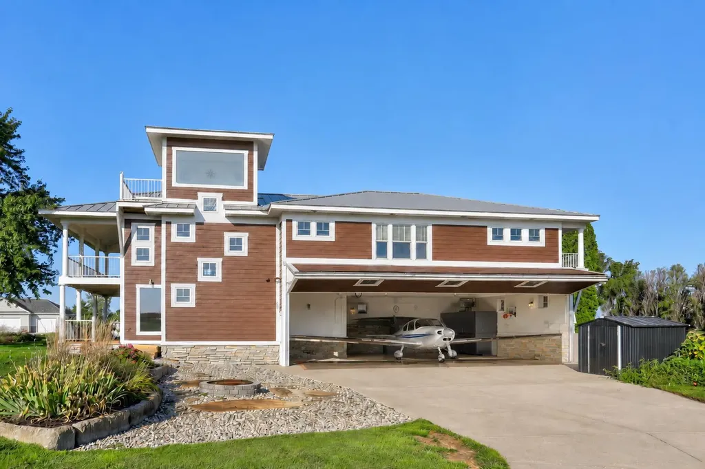 2520 Air Park Drive Zeeland Charter Township MI 49464