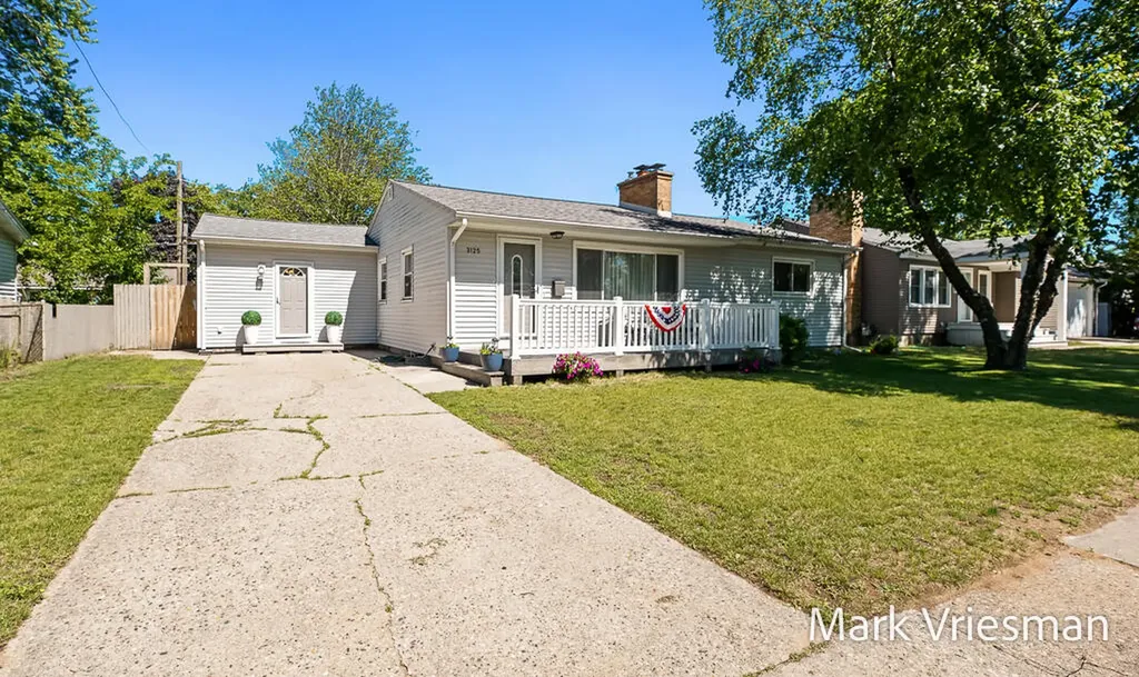 3125 Coolidge Road Roosevelt Park City MI 49441