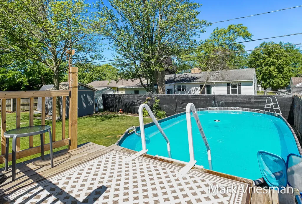 3125 Coolidge Road Roosevelt Park City MI 49441