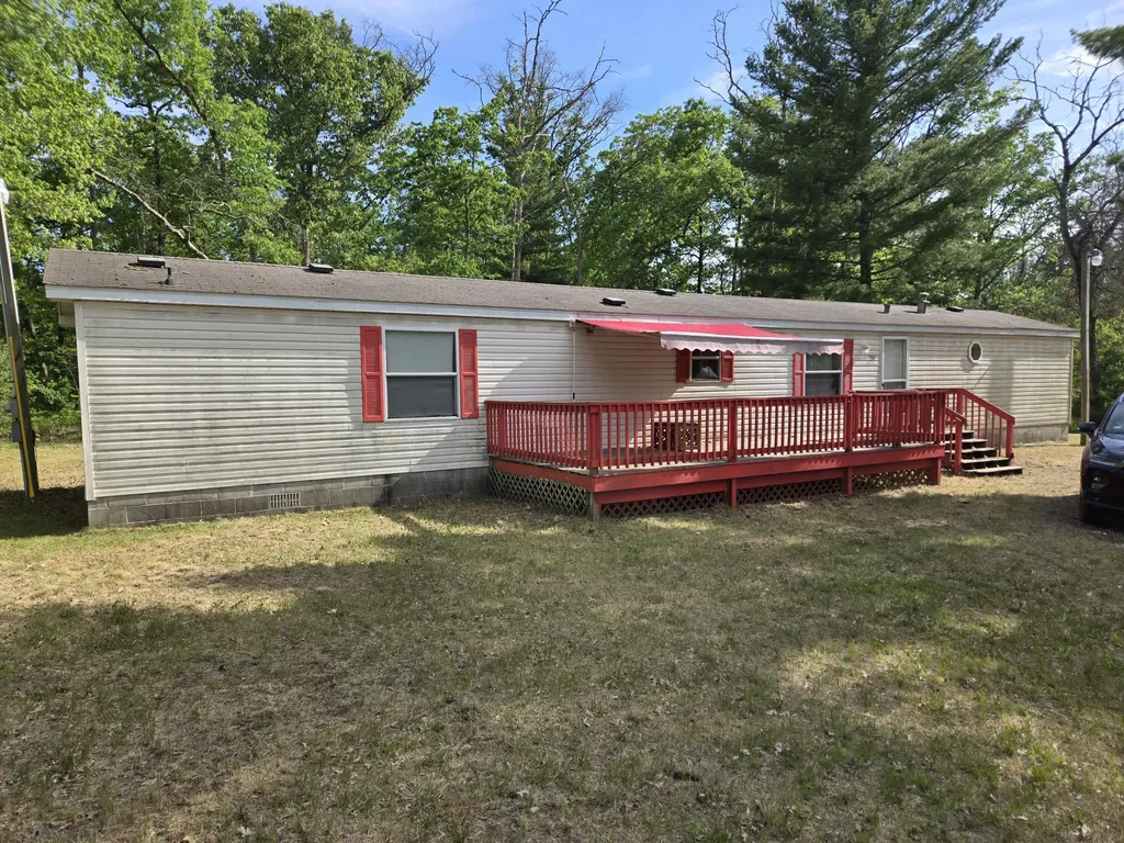 281 E Wilson Drive Yates Township MI 49642