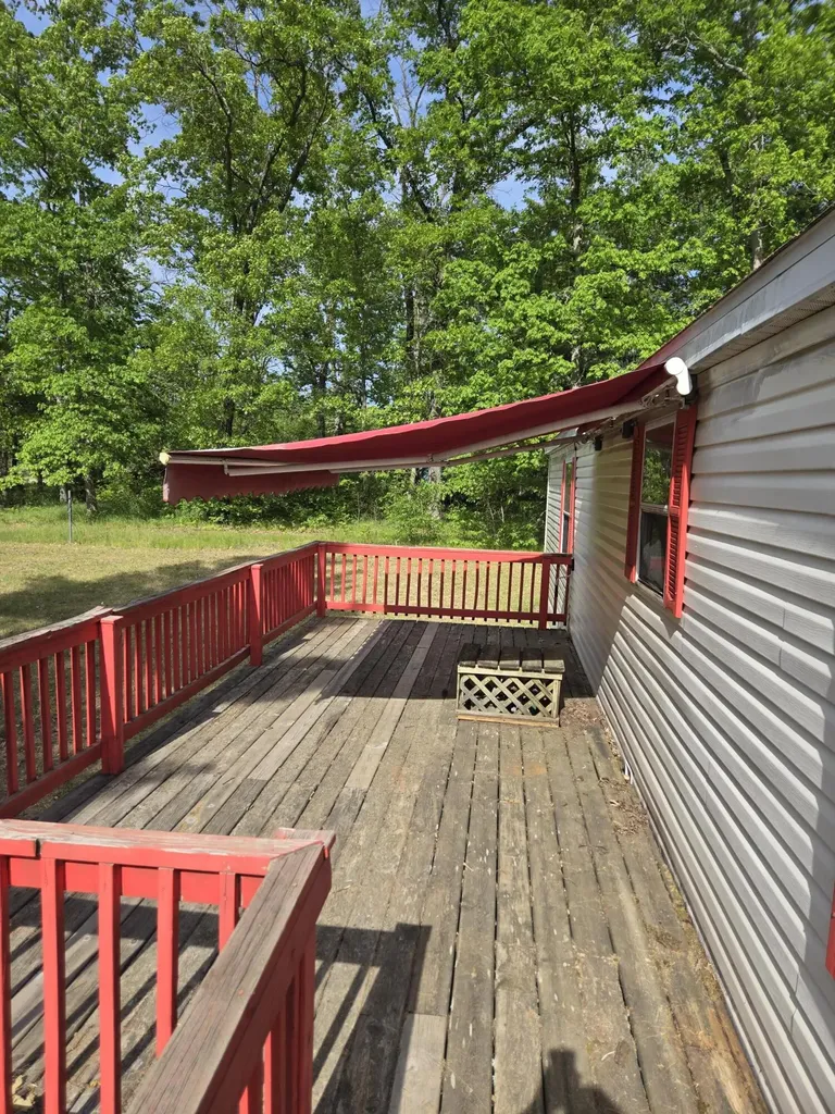 281 E Wilson Drive Yates Township MI 49642