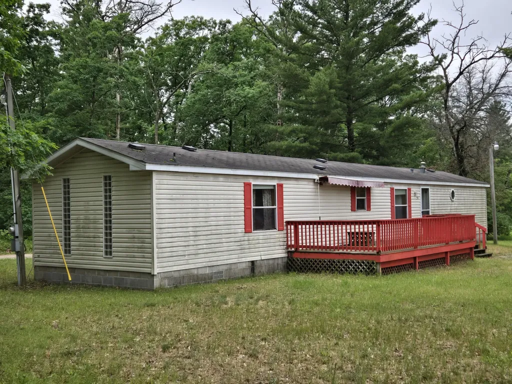 281 E Wilson Drive Yates Township MI 49642