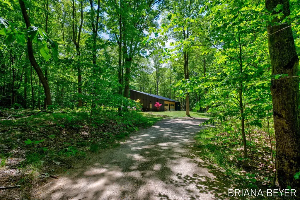 6550 Lake Effect Drive Laketown Township MI 49423