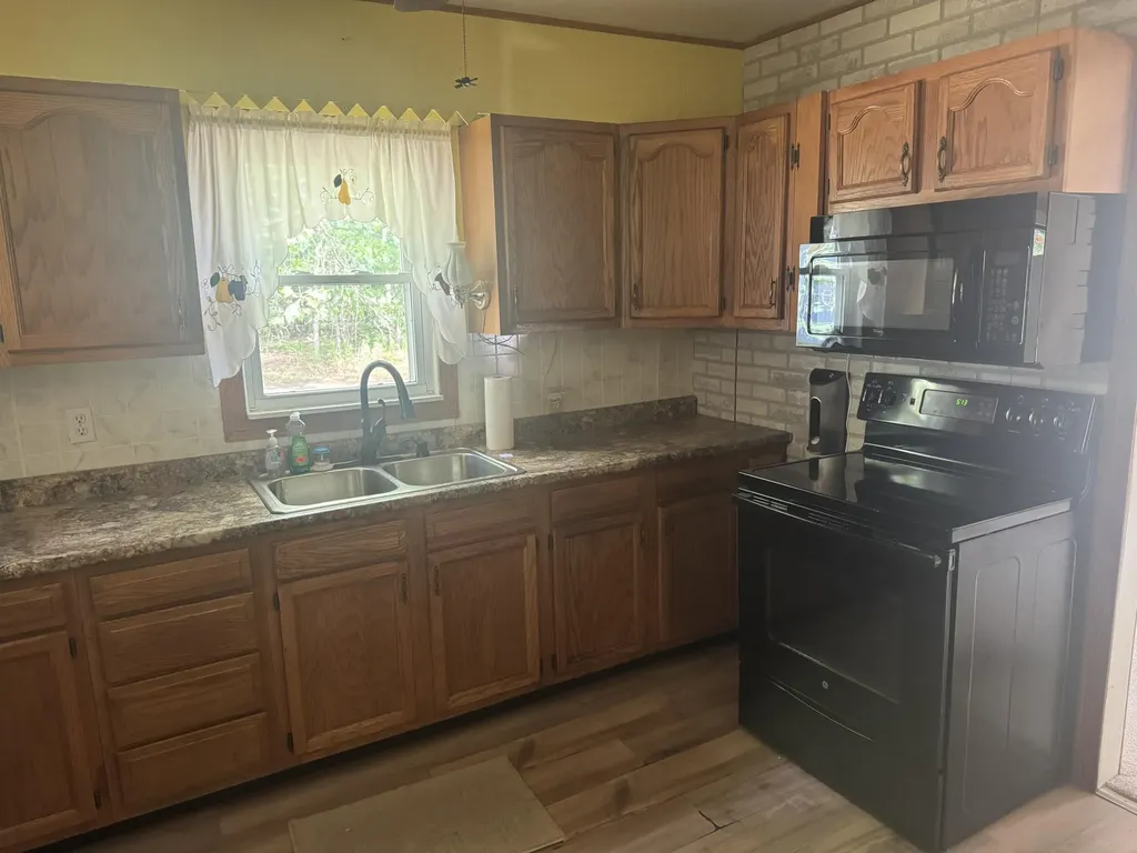 6878 Evanston Avenue Egelston Township MI 49442