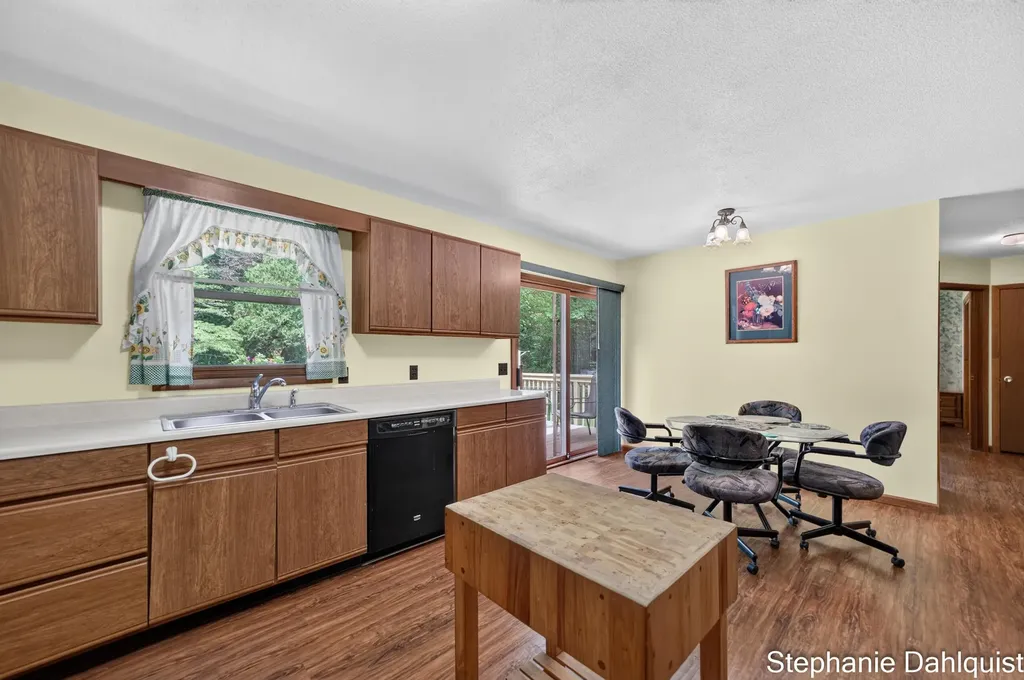 1646 W Giles Road Laketon Township MI 49445