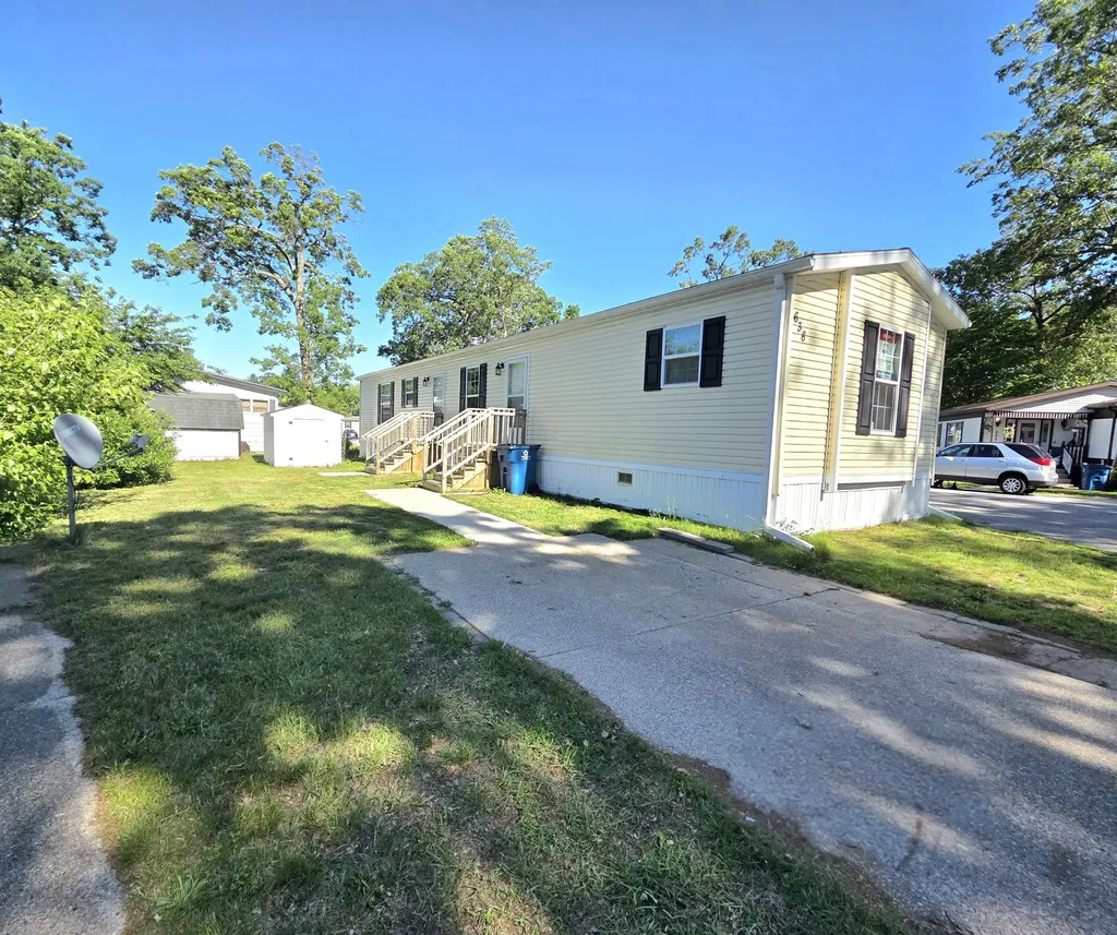 638 Courtland Lane Egelston Township MI 49442