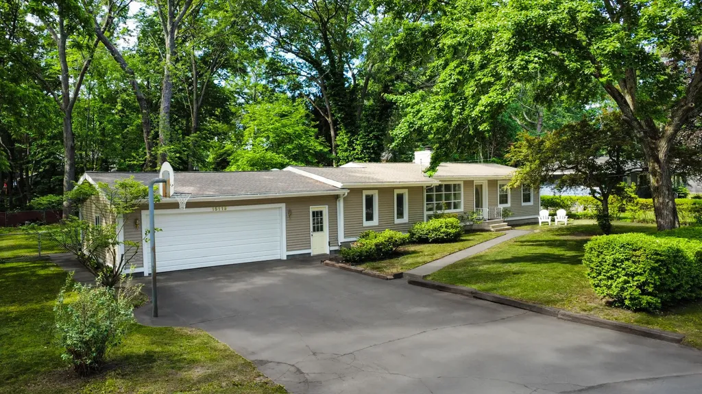 15116 Echo Court Spring Lake Township MI 49456