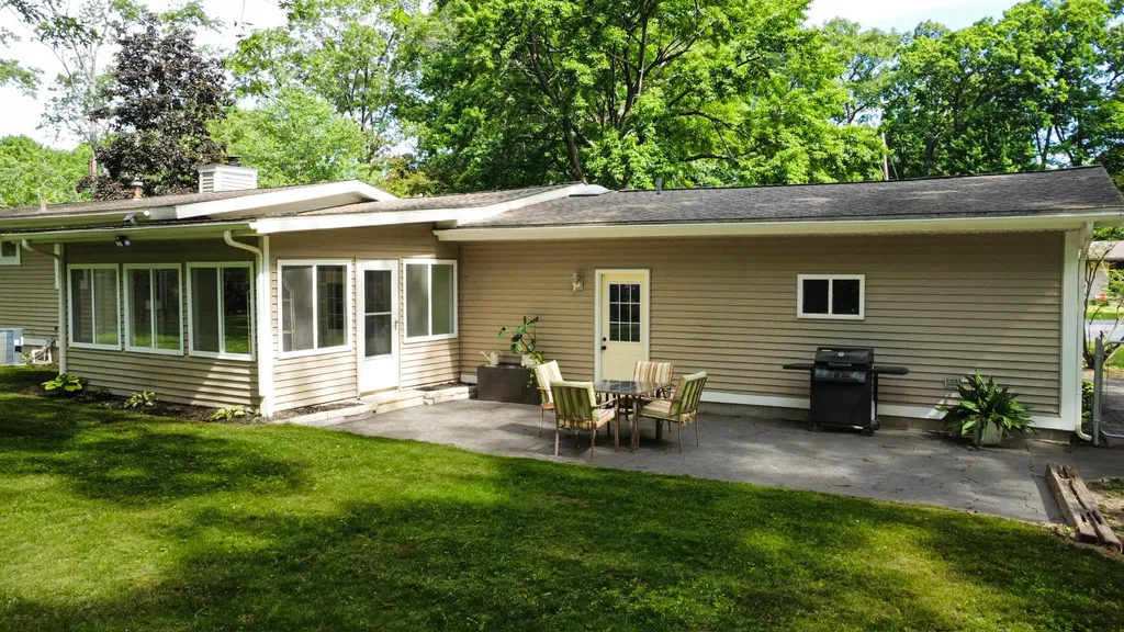 15116 Echo Court Spring Lake Township MI 49456