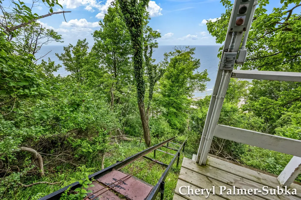 8409 Chuckanut Drive White River Township MI 49437