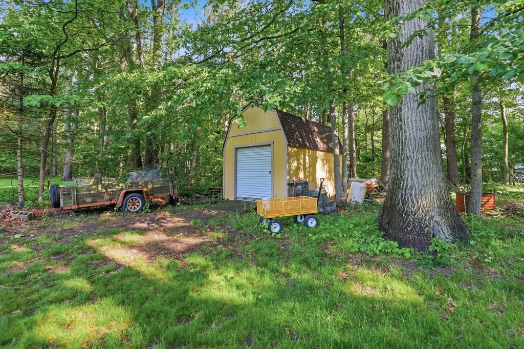 15915 Ryan Drive Park Township MI 49424