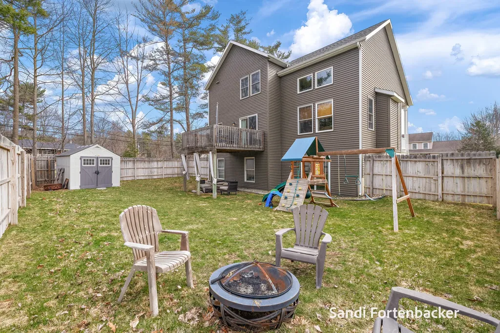 6635 Timberbrook Court Norton Shores City MI 49444