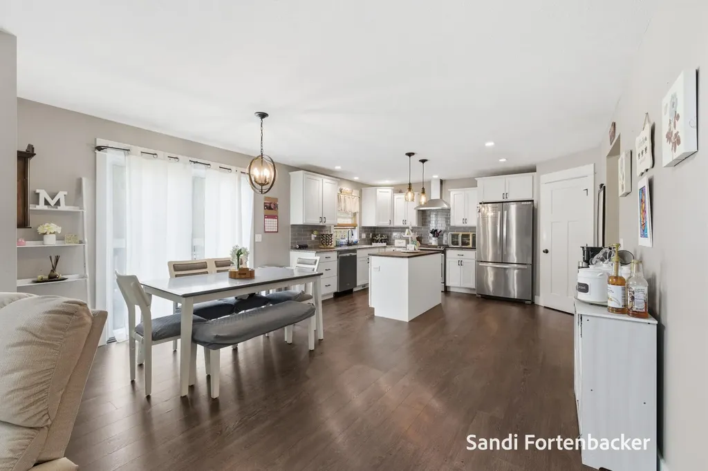 6635 Timberbrook Court Norton Shores City MI 49444