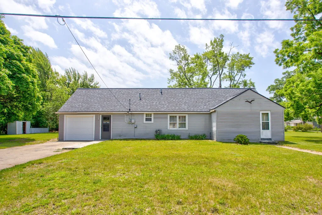 1512 New Street Muskegon Charter Township MI 49442