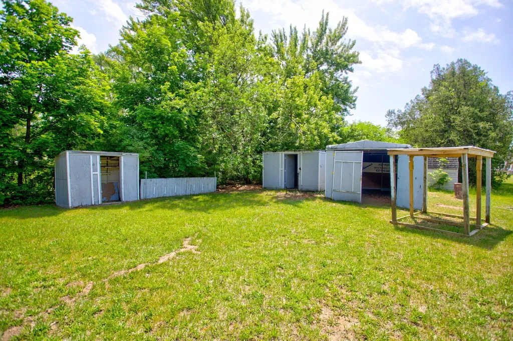 1512 New Street Muskegon Charter Township MI 49442