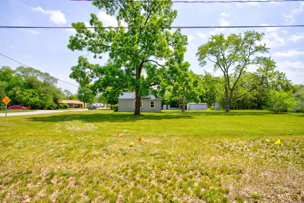 1512 New Street Muskegon Charter Township MI 49442