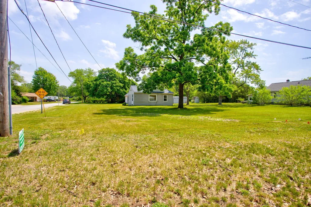 1512 New Street Muskegon Charter Township MI 49442