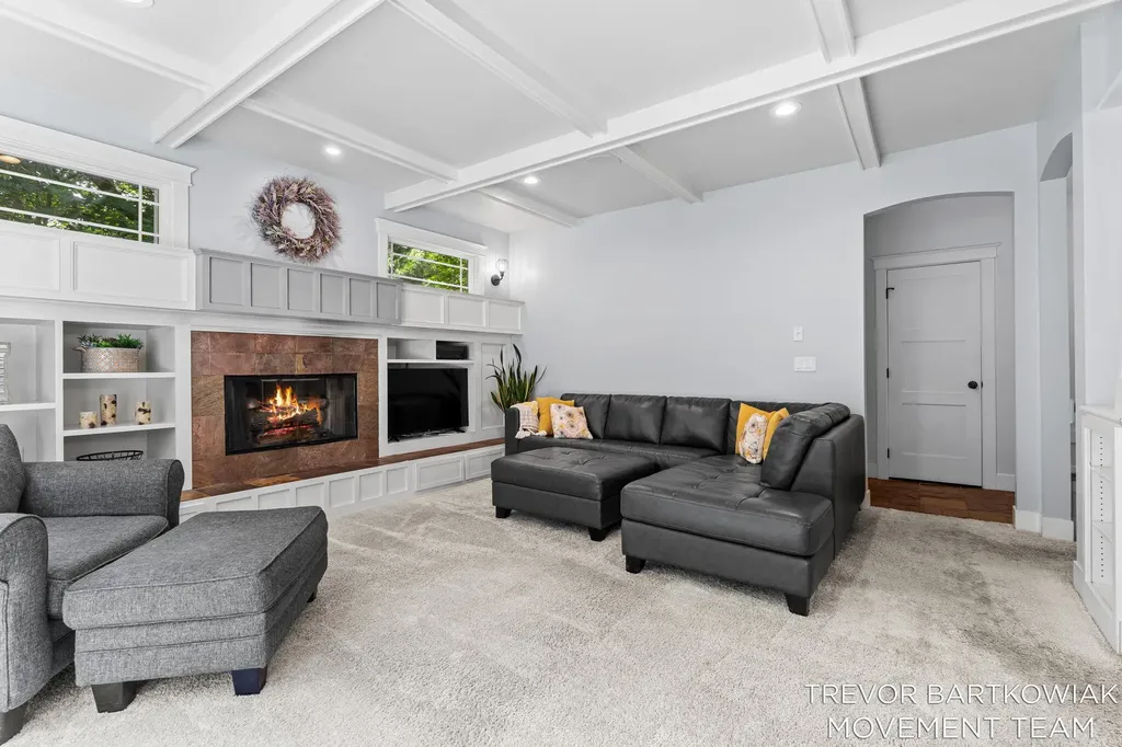 6384 Colorado Court Norton Shores City MI 49444